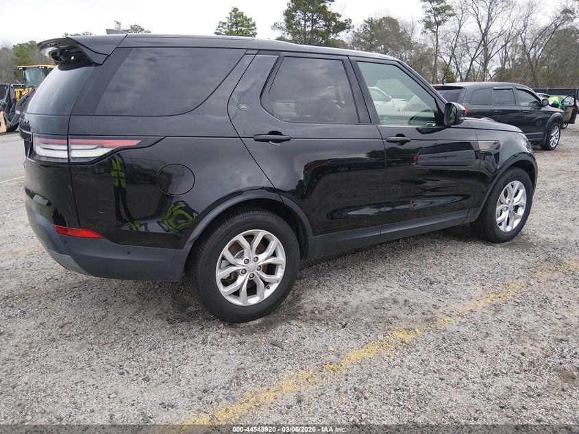 2020 Land Rover Discovery Se