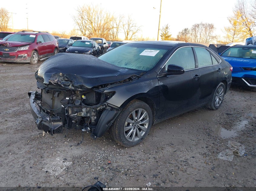 2016 Toyota Camry Xle