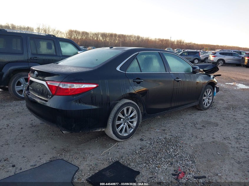 2016 Toyota Camry Xle