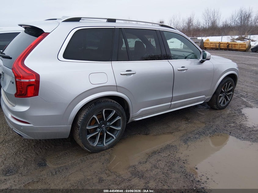 2016 Volvo Xc90 T6 Momentum