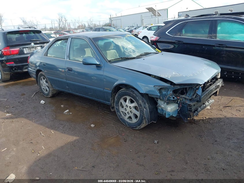 2000 Toyota Camry Le V6