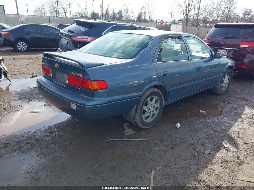 2000 Toyota Camry Le V6