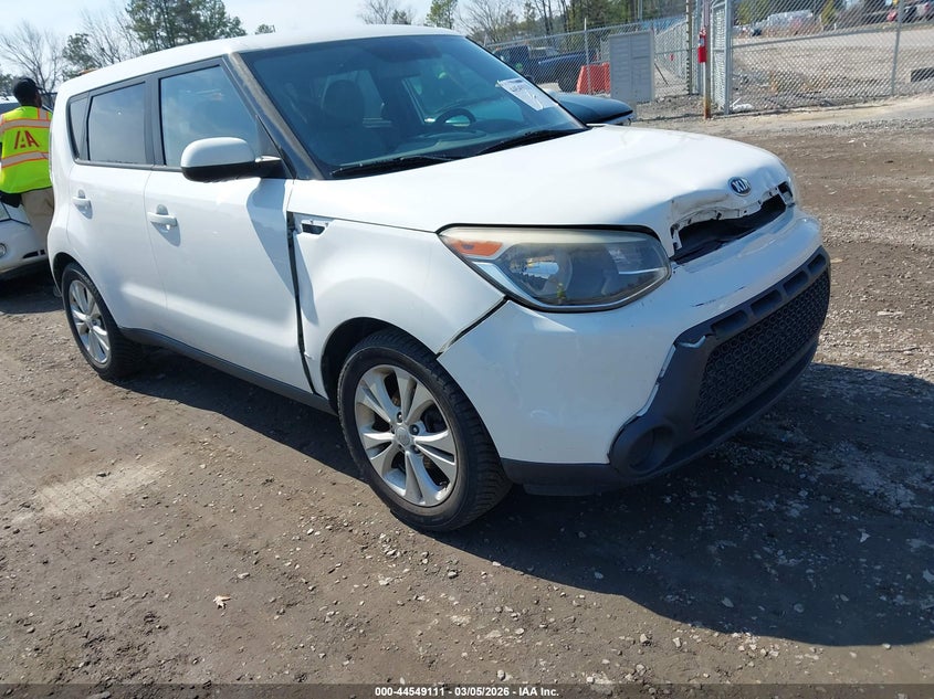 2015 Kia Soul +