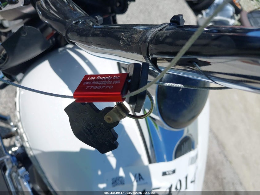 2011 Harley-Davidson Flhx VIN: 1HD1KB41XBB615884 Lot: 44549147