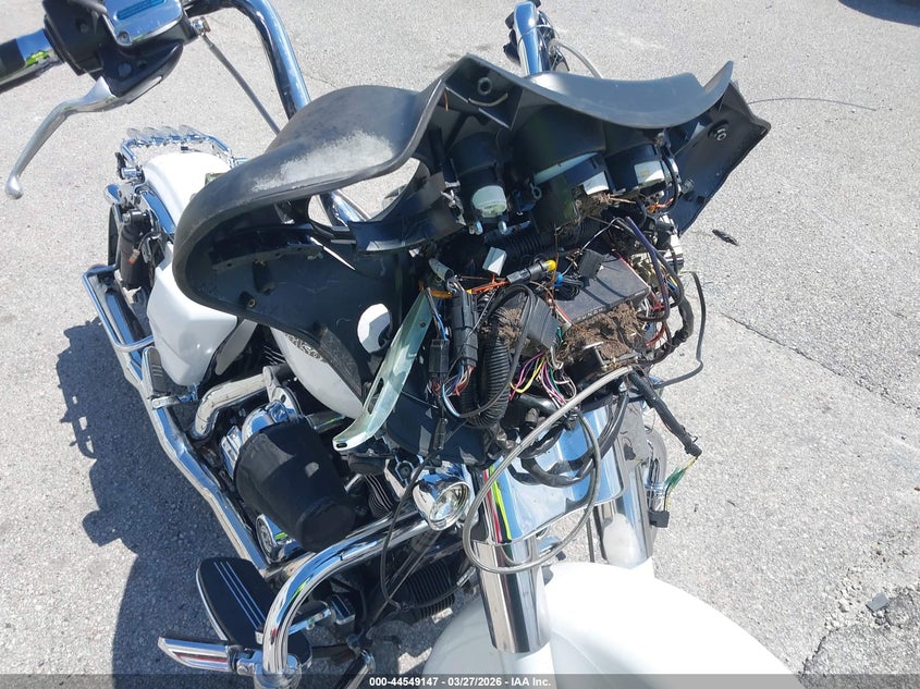 2011 Harley-Davidson Flhx VIN: 1HD1KB41XBB615884 Lot: 44549147