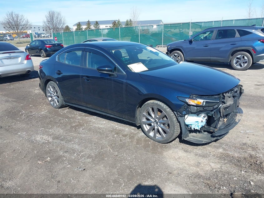 3MZBPBBM8MM208207 MAZDA MAZDA3 Photo 1