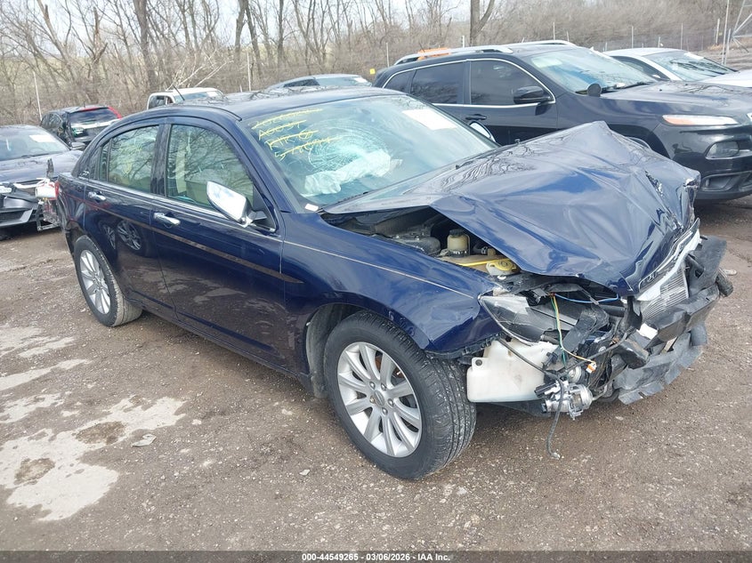 1C3CCBCGXDN578094 CHRYSLER 200 Photo 1