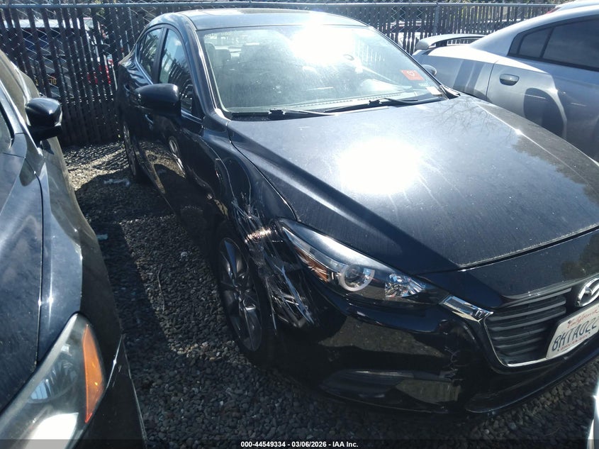 3MZBN1V39JM245474 MAZDA MAZDA3 Photo 1