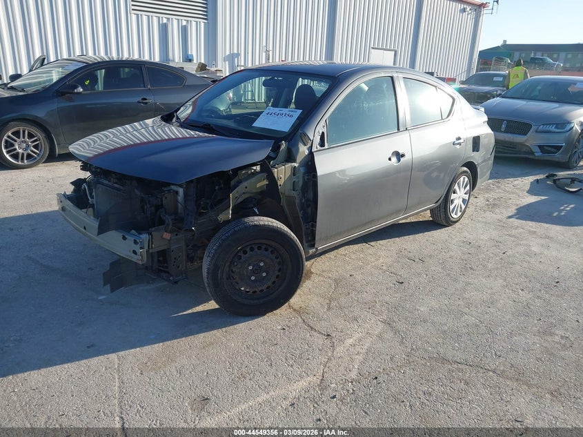 2019 Nissan Versa 1.6 Sv