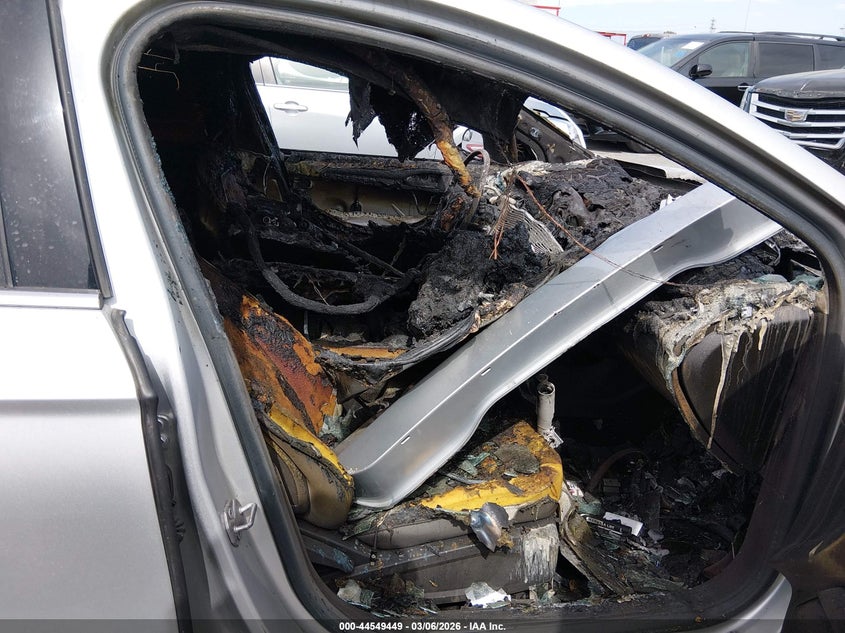 2016 Ford Fusion Hybrid S