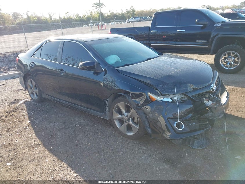 2014 Toyota Camry Se V6