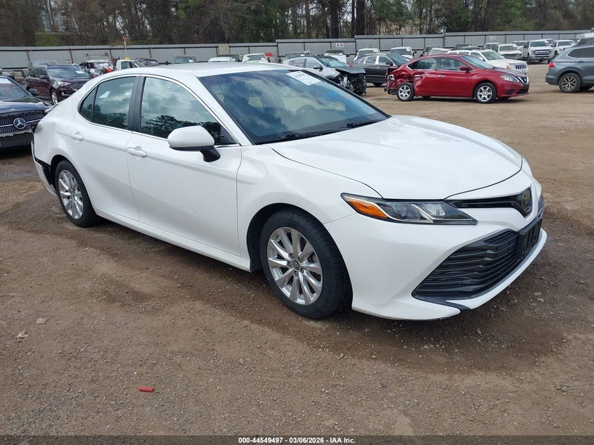 2018 Toyota Camry Le