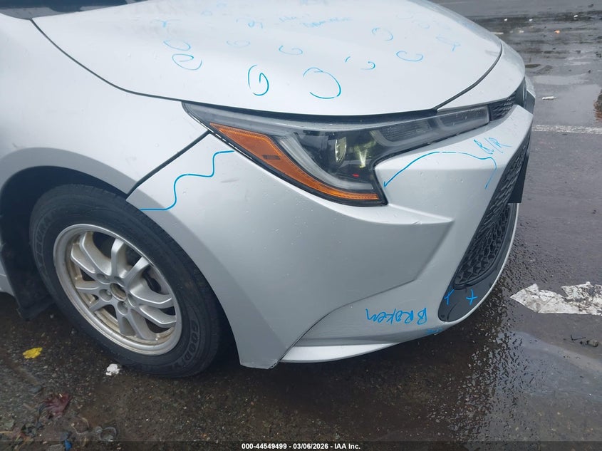 VIN JTDEAMDEXMJ011555 2021 TOYOTA COROLLA HYBRID LE