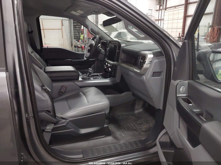 VIN 1FTVW1EL0PWG01686 2023 FORD F-150 LIGHTNING PRO
