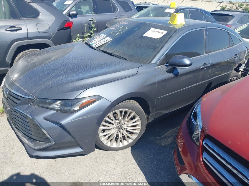 2020 Toyota Avalon Hybrid Limited