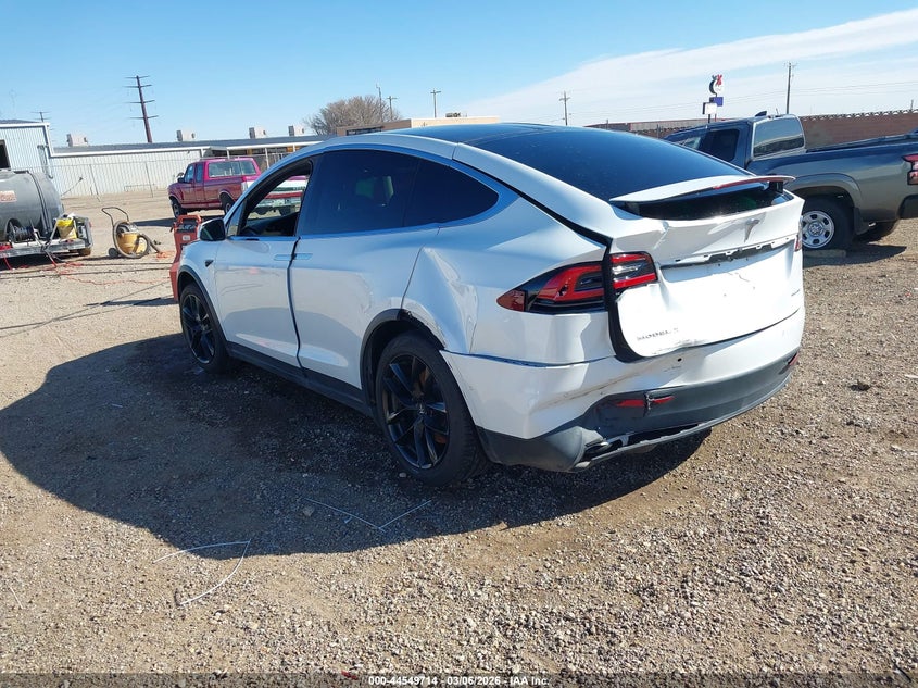 Vin: 5yjxcae27kf207222, lot: 45046574, tesla model x 100d/75d/long range 20193
