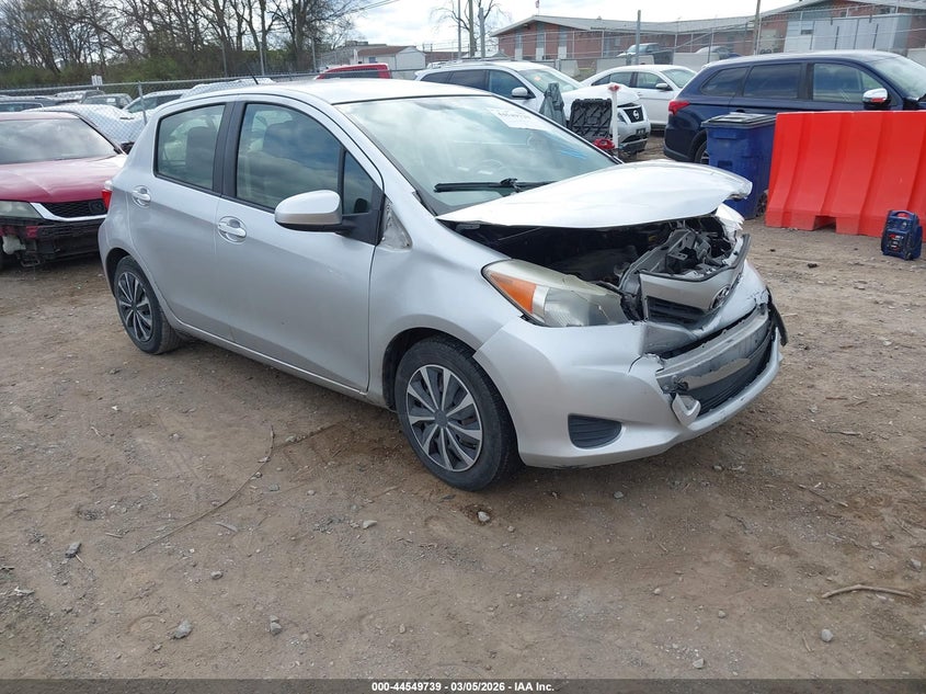 2013 Toyota Yaris Le