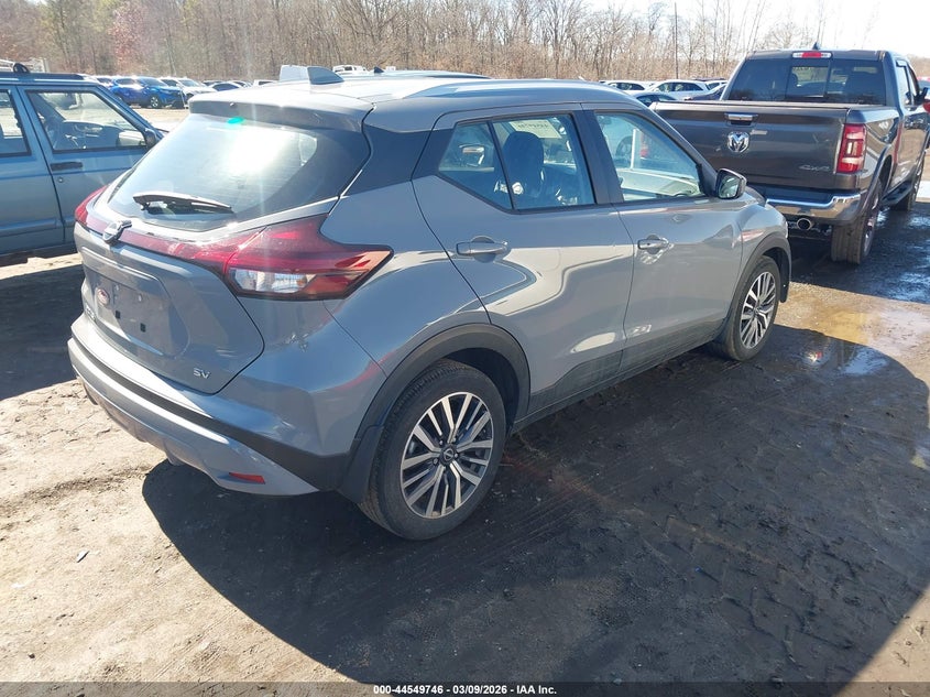 2023 Nissan Kicks Sv Xtronic Cvt
