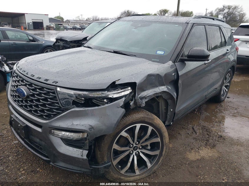 2022 Ford Explorer St-Line