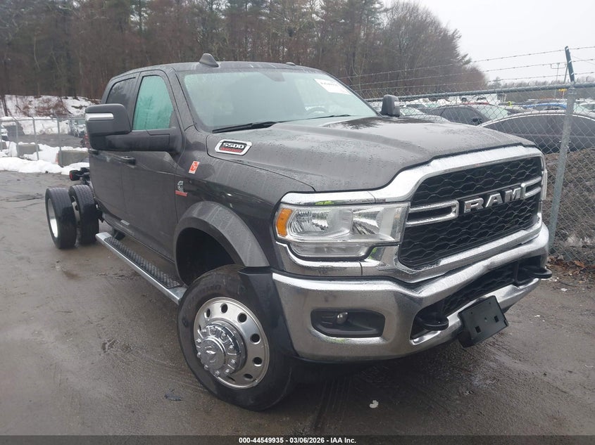 3C7WRNEL8RG275305 2024 Ram 5500 Chassis Tradesman/Slt/Laramie/Limited auction photo 1