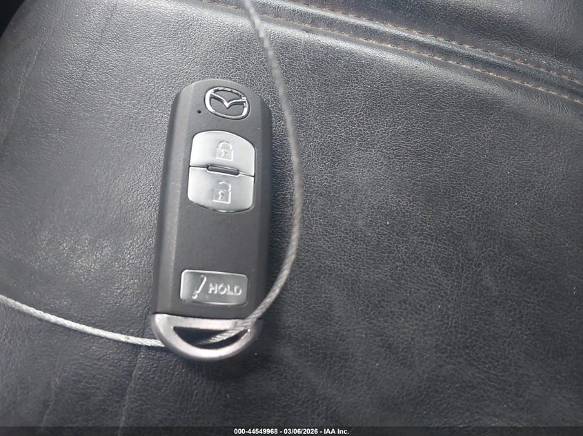 2018 Mazda Mazda3 Touring VIN: 3MZBN1L33JM163484 Lot: 44549968