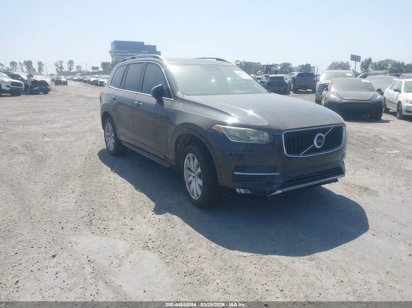 VOLVO XC90 T6 MOMENTUM
