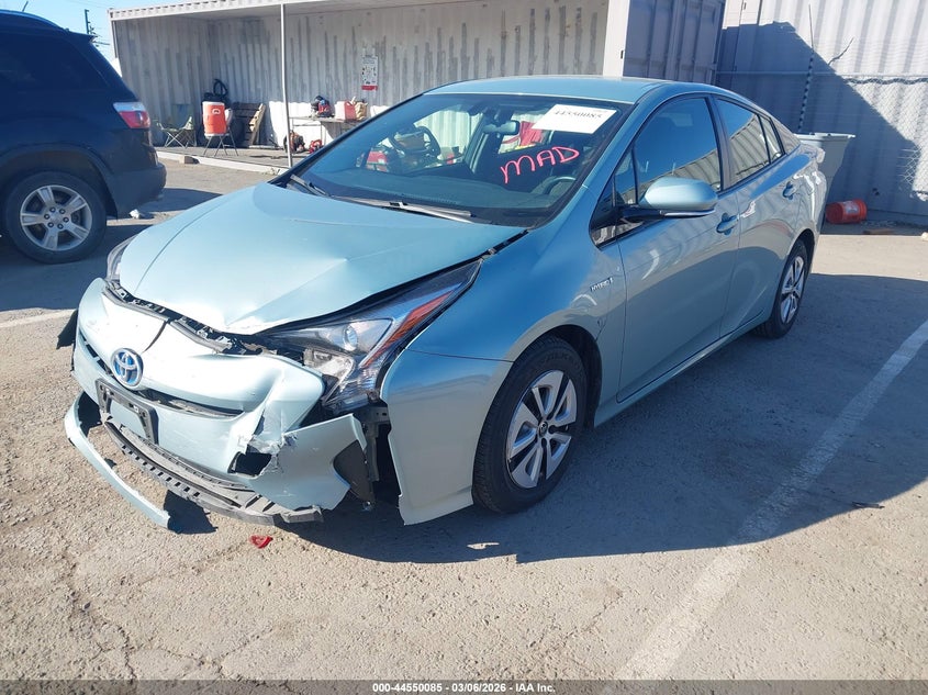 2016 Toyota Prius Three