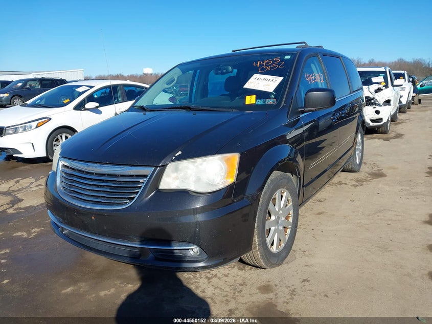2014 Chrysler Town & Country Touring