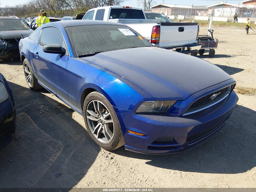 2013 Ford Mustang V6