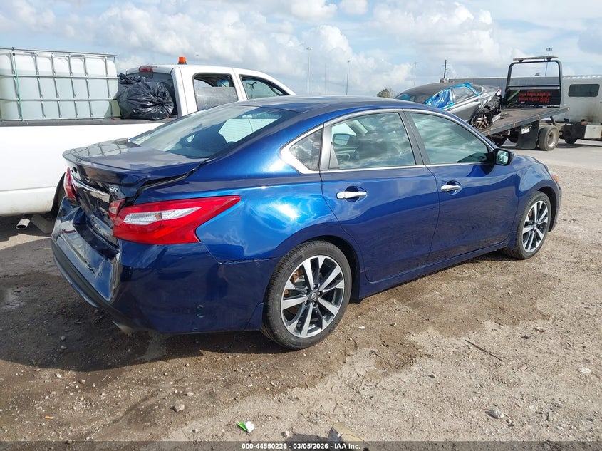 2016 Nissan Altima 2.5 Sr