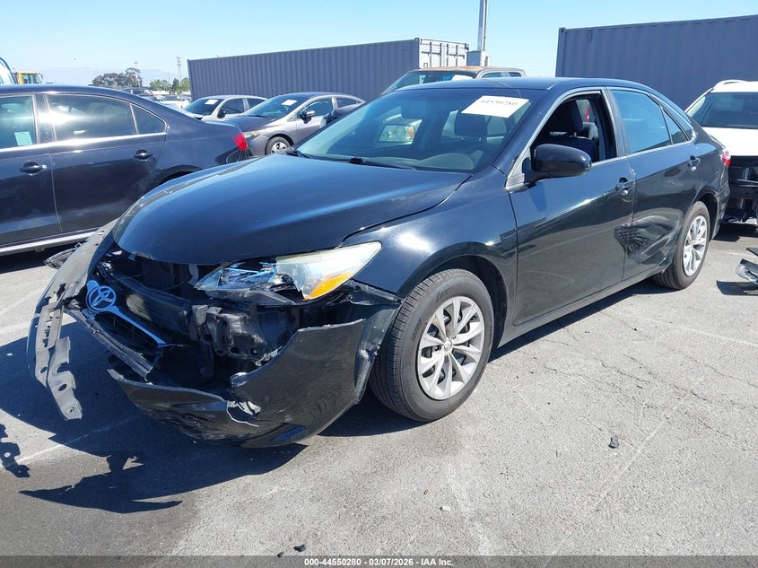 2015 Toyota Camry Le