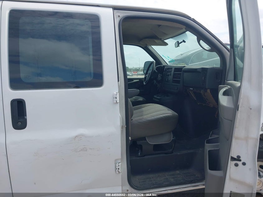 2010 Chevrolet Express 2500 Work Van