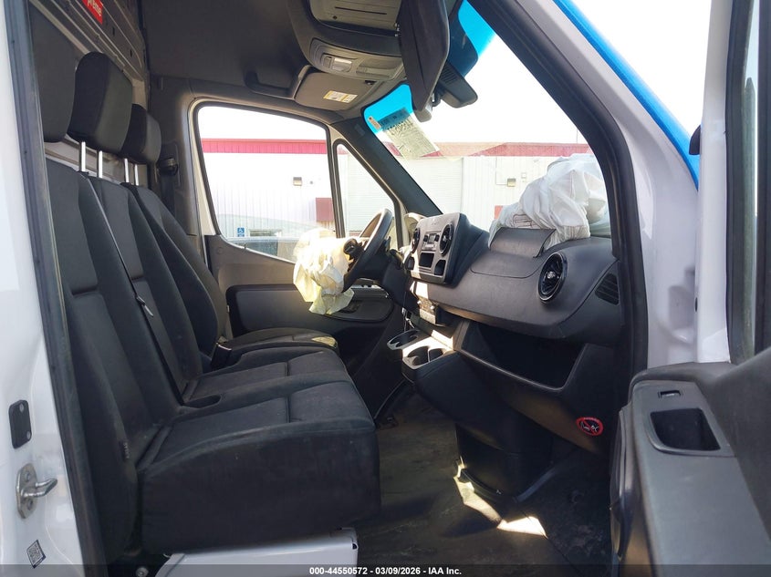 2023 Mercedes-Benz Sprinter 2500 Standard Roof 4-Cyl Gas