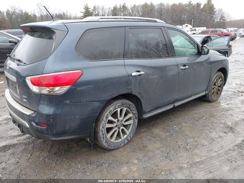 2015 Nissan Pathfinder Sv