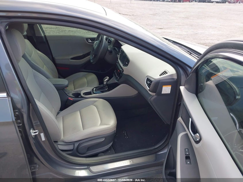 2017 Hyundai Ioniq Hybrid Limited