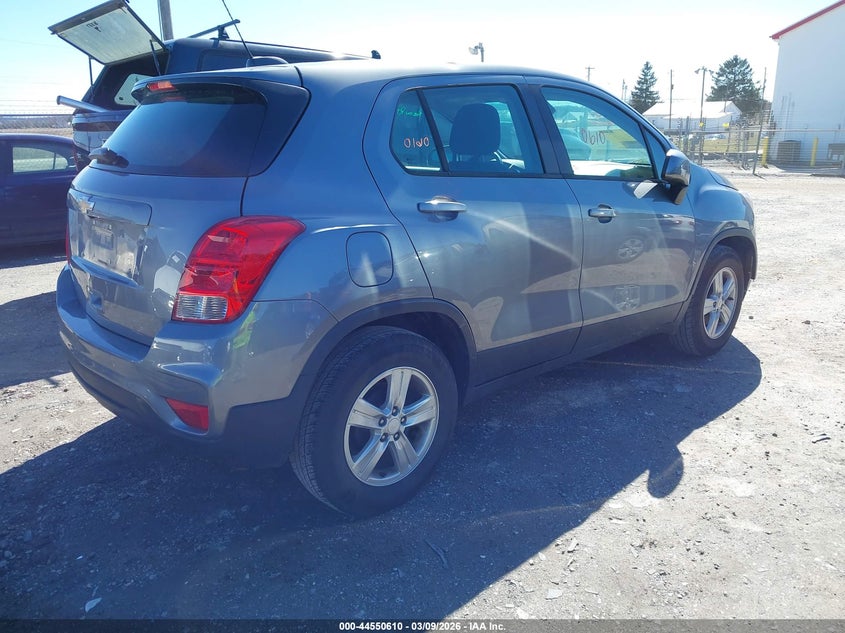 VIN 3GNCJKSB7LL204457 2020 CHEVROLET TRAX FWD LS