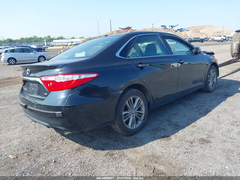 2015 TOYOTA CAMRY auction photo 4
