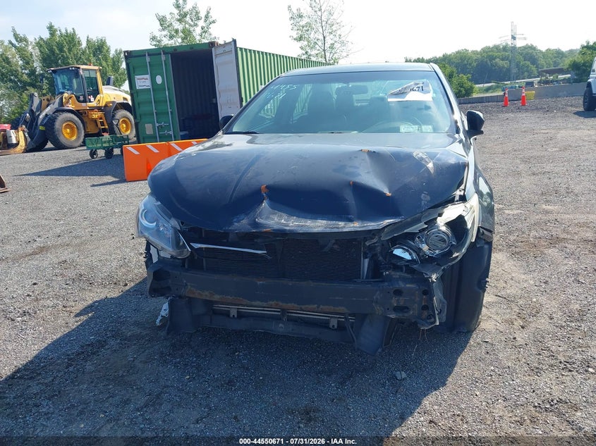 2015 TOYOTA CAMRY auction photo 6