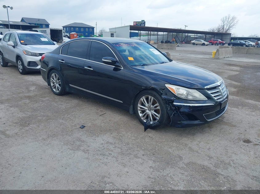 KMHGC4DH1CU184208 HYUNDAI GENESIS Photo 1