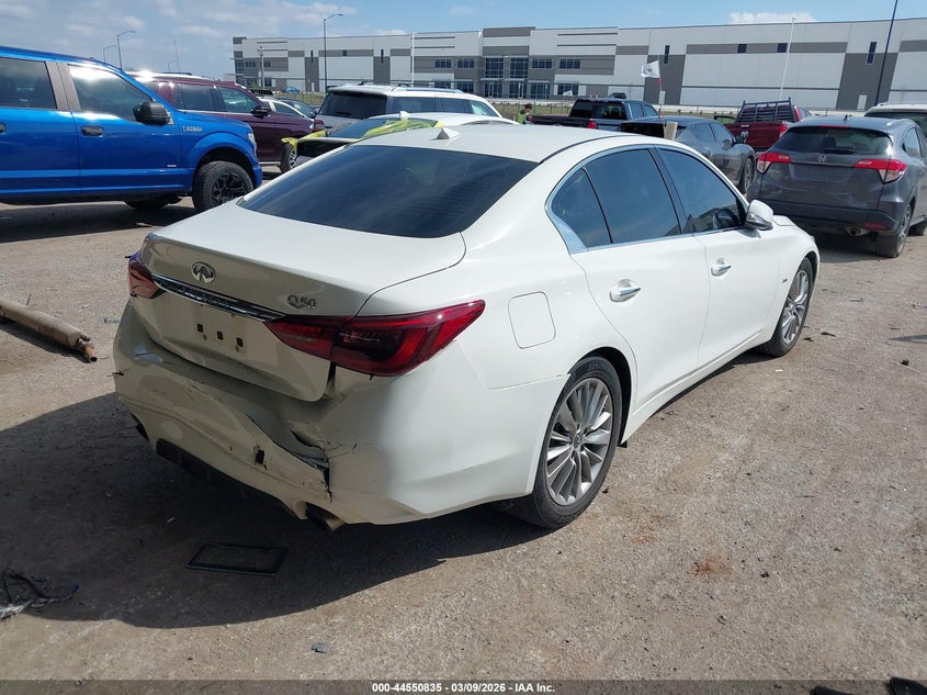 2018 Infiniti Q50 3.0T Luxe