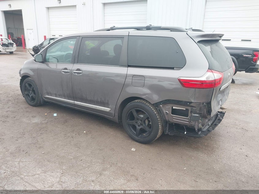 2015 Toyota Sienna Limited Premium 7 Passenger