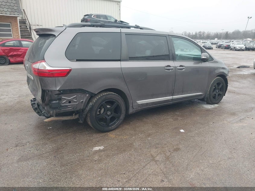 2015 Toyota Sienna Limited Premium 7 Passenger