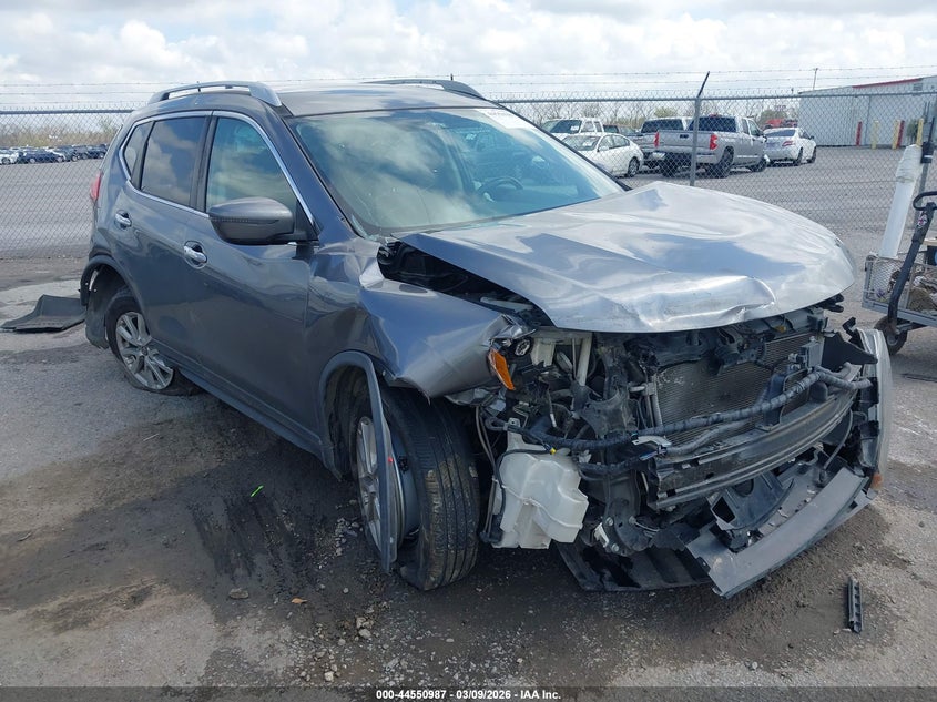 2017 Nissan Rogue Sv
