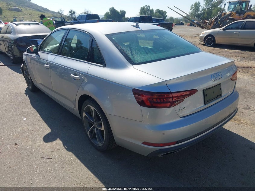 2019 AUDI A4 auction photo 3