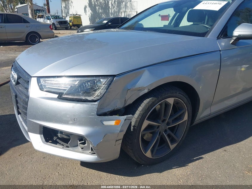 2019 AUDI A4 auction photo 6