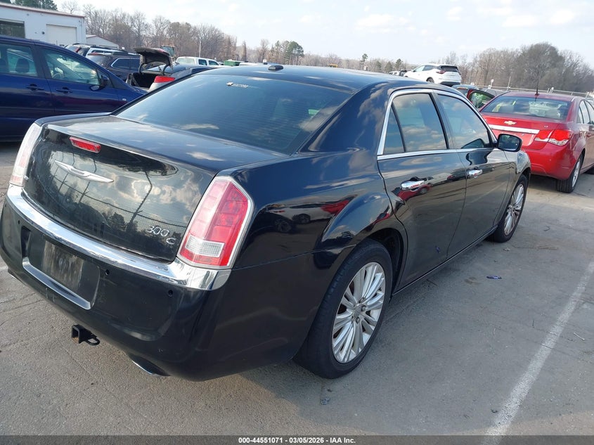2012 Chrysler 300C Awd