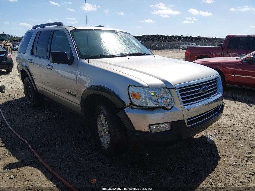 2007 Ford Explorer Xlt