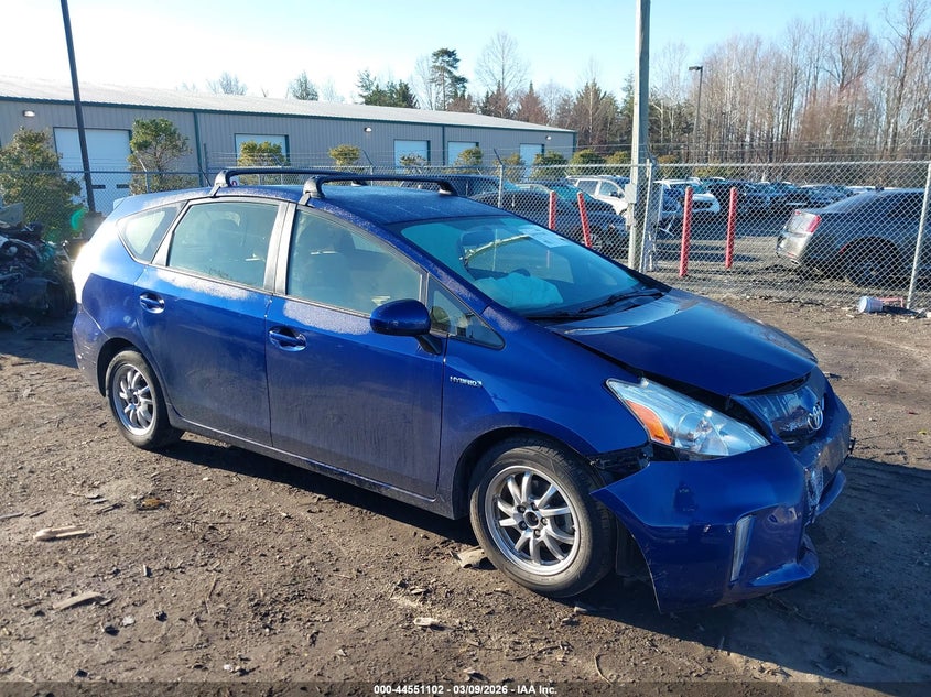 2013 Toyota Prius V Two