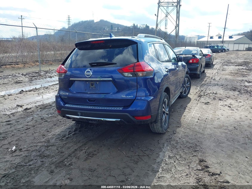2017 Nissan Rogue Sl