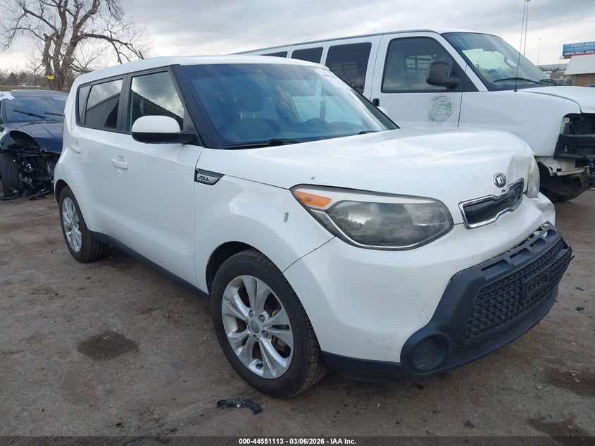 2015 KIA SOUL +
